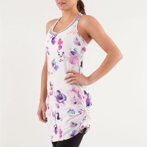 Lululemon Its’s a Cinxh dress